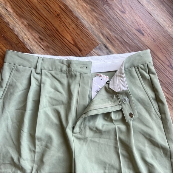 Elodie Pleated Pistachio Women's Pant Size XL SKU#B2454 - Picture 5 of 12